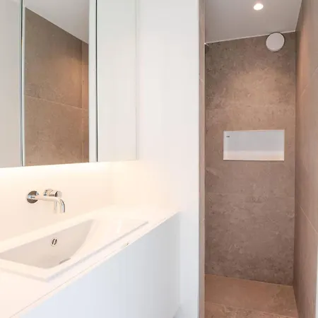 Top-notch Furnitured New Apartman *