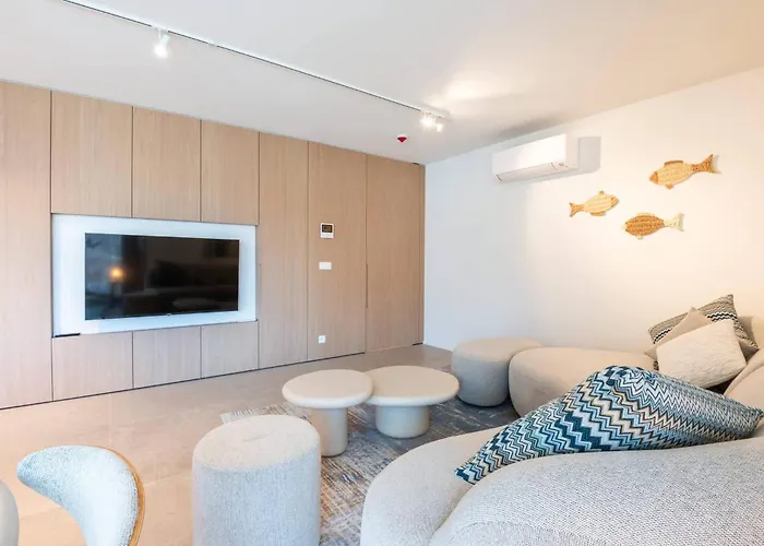 Top-notch Furnitured New Apartment