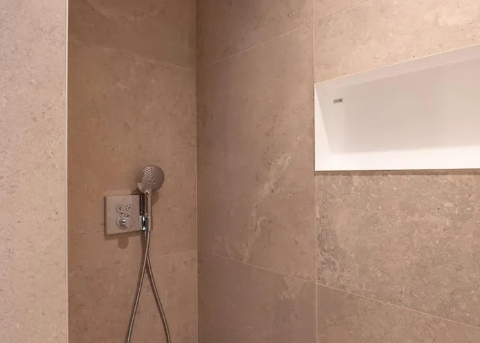 Top-notch Furnitured New *