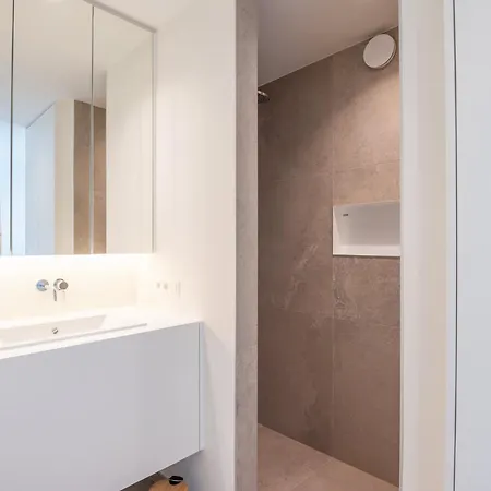 Top-notch Furnitured New Ostend