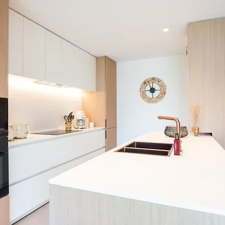 Top-notch Furnitured New Ostend